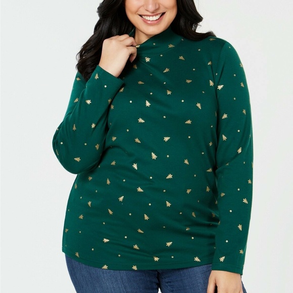 Karen Scott Tops - 🎅🏻 Karen Scott Metallic Gold Xmas Trees Plus 1X